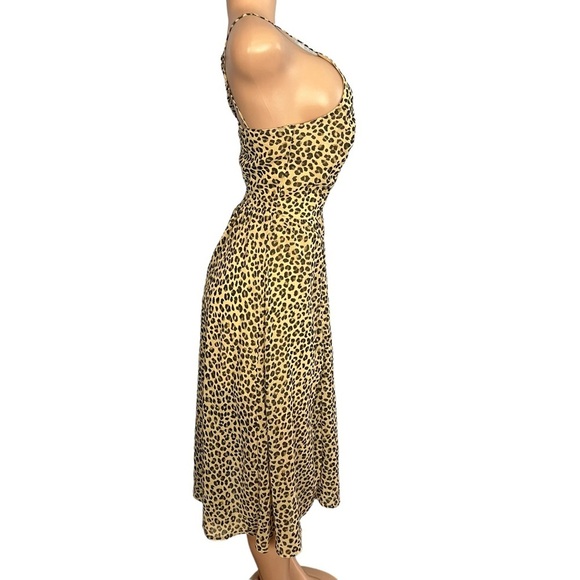 3/$30 🍂 Abercrombie & Fitch Leopard Square Neckline Criss Cross Back Dress - Picture 5 of 8